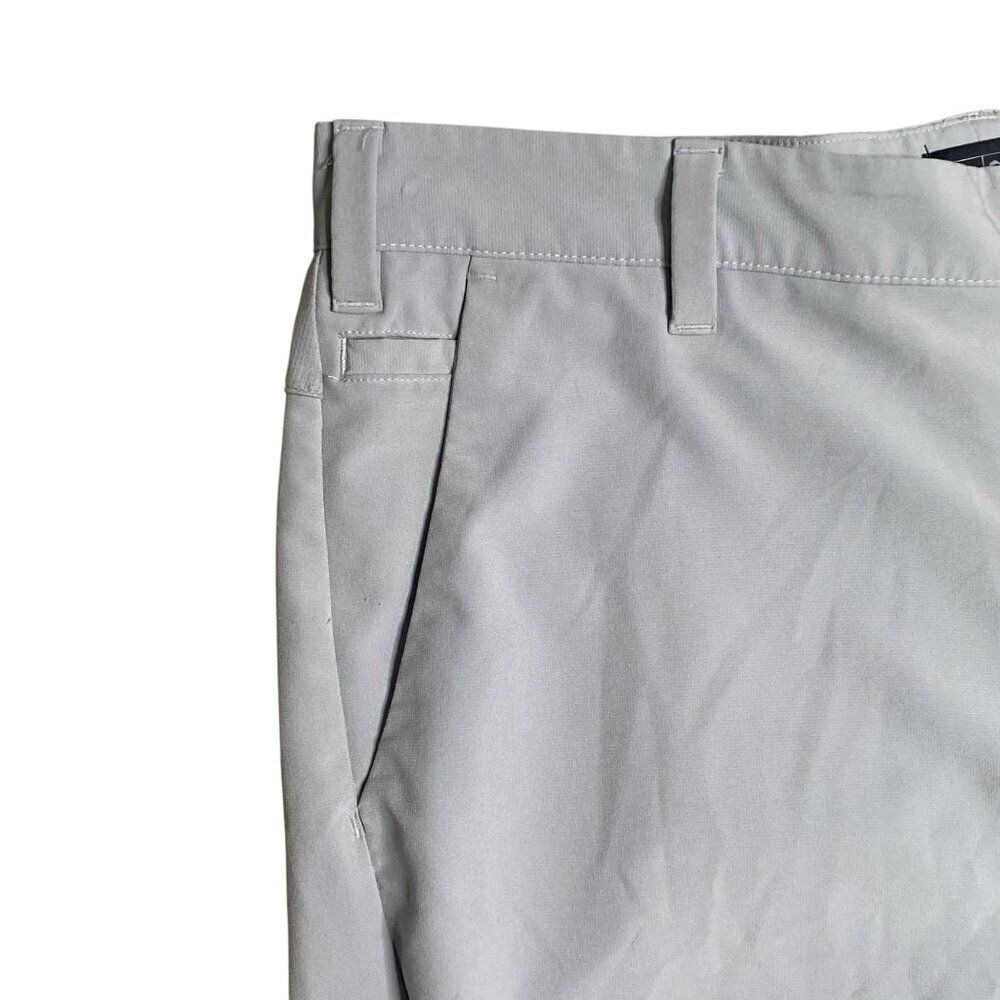 Adidas Light Gray Flat Front Mens Shorts Size 32 - Picture 4 of 5